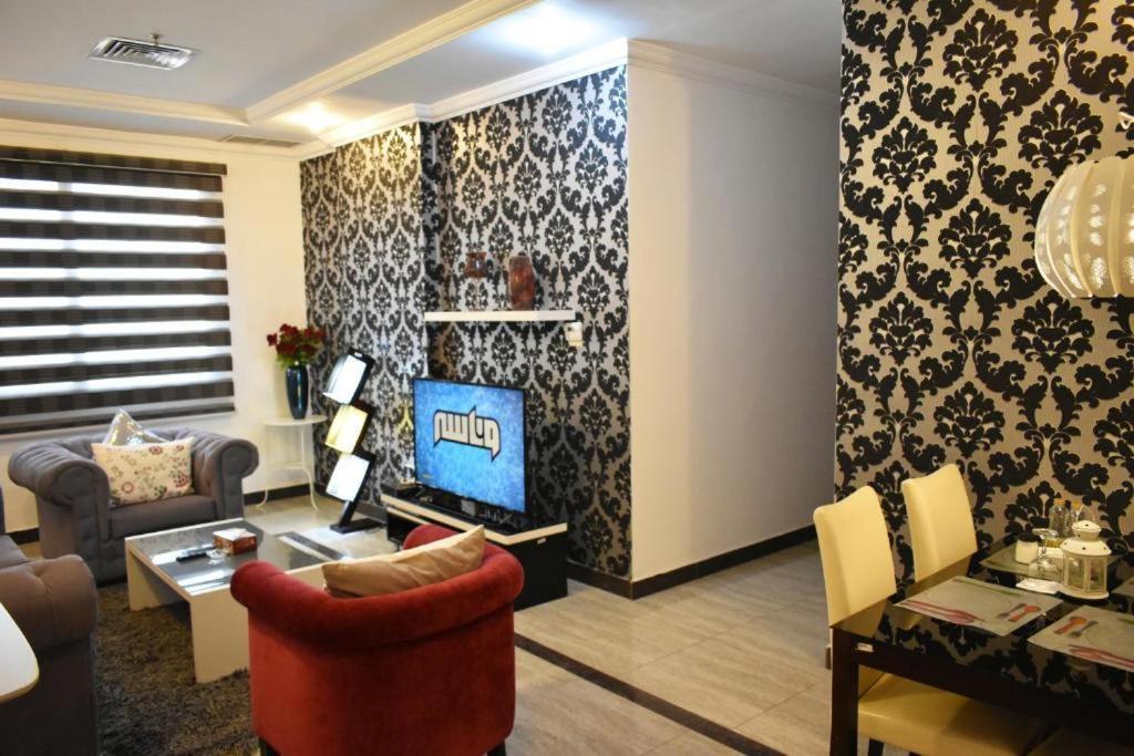Hotel Leaders Plaza Salmiya Кувейт Экстерьер фото